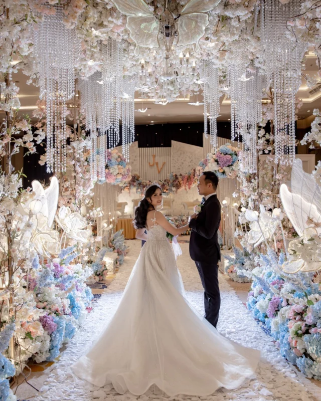 .
In the heart of Jakarta, beneath a sky of promise,
Jhon & Vivi vowed a forever sealed with love 💍🌹
✨ On 21 December 2024, the world paused to witness a love story unfold—
crafted to perfection by @skywedding_organizer,
and wrapped in elegance at the timeless LUMIRE Hotel Jakarta 💒🌟

Two souls, one path, a thousand dreams ahead 💕
This was more than a wedding... it was destiny in motion.

#JhonAndVivi #WhispersOfForever #SkyWeddingOrganizer #LUMIREJakarta #LoveInBloom #WeddingPoetry #21Dec2024 #JustMarried #JakartaWeddings #AllInWeddingPackage 💫🕊️💐💞💍🎶🎀👰🤵🥂📸